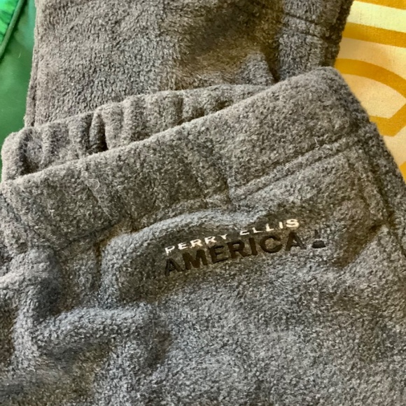 Mens Sweatsuit - Picture 3 of 6